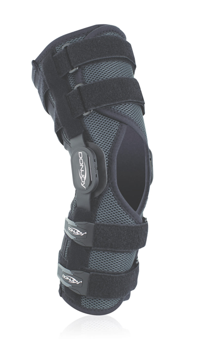 Playmaker II Wraparound Knee Braces